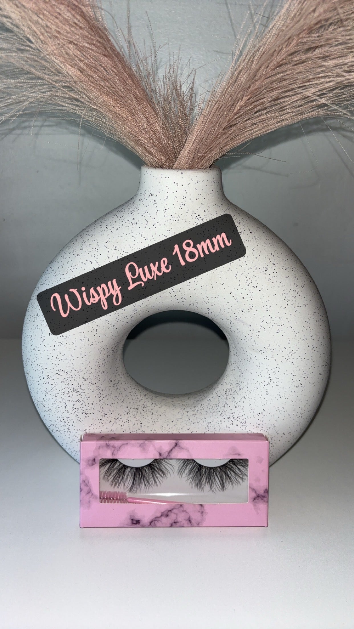Devine Lashes by Break of Dawn Boutique 🌸 (Includes pink lash wand & pink tweezers)